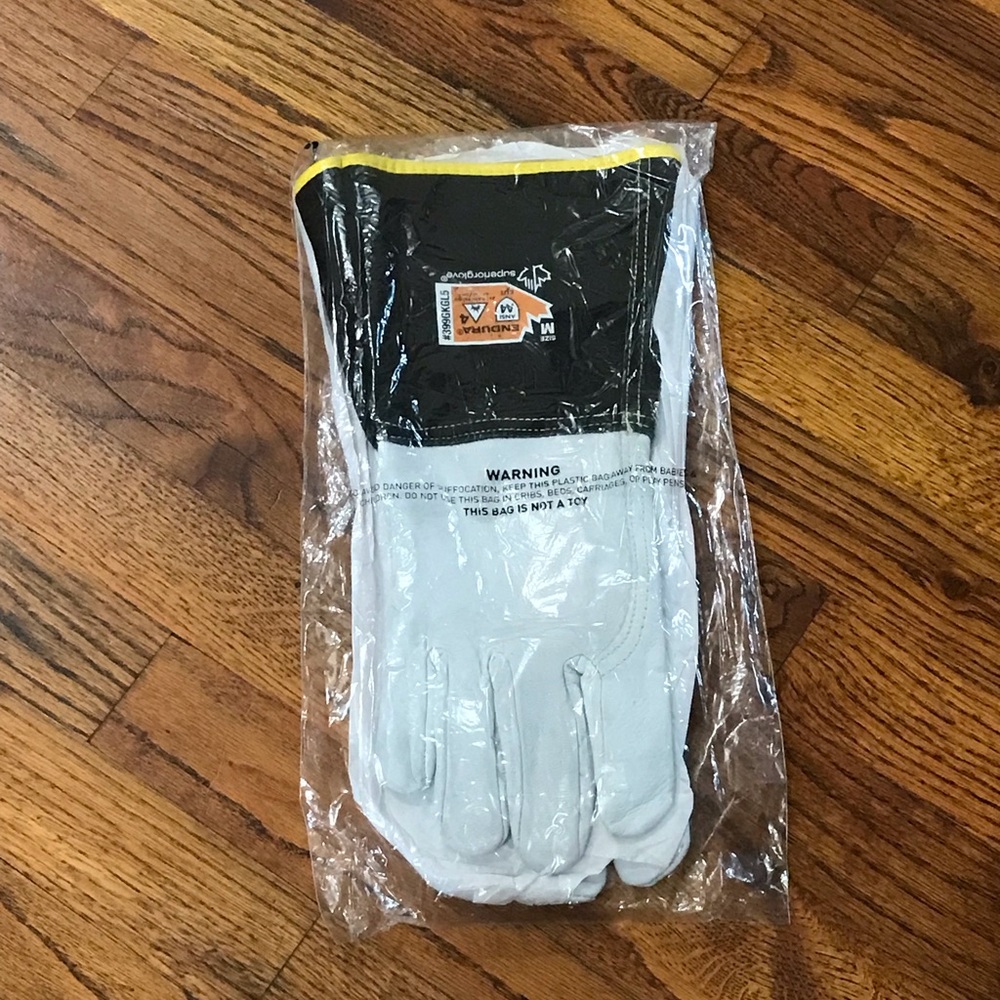 Superior 399GKGL5 Kevlar Lined Endura Grain Goatskin Leather Driver Gloves NWT
M
